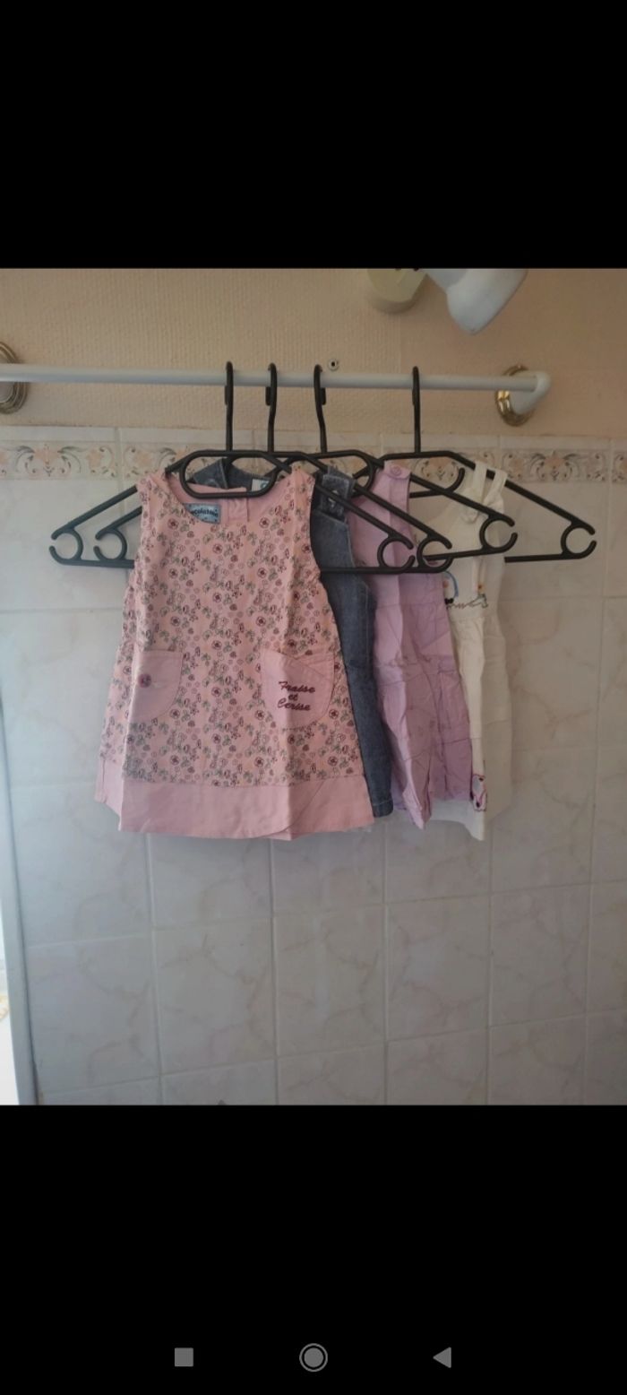 Lot robe taille 6 mois