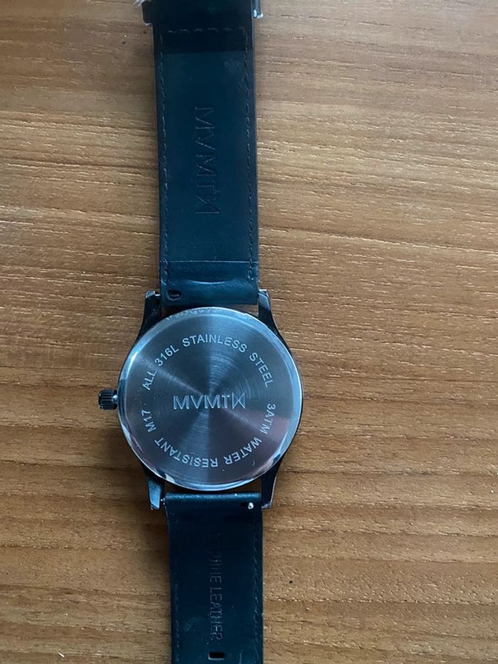 Montre Classic Black Leather MVMT - photo numéro 5