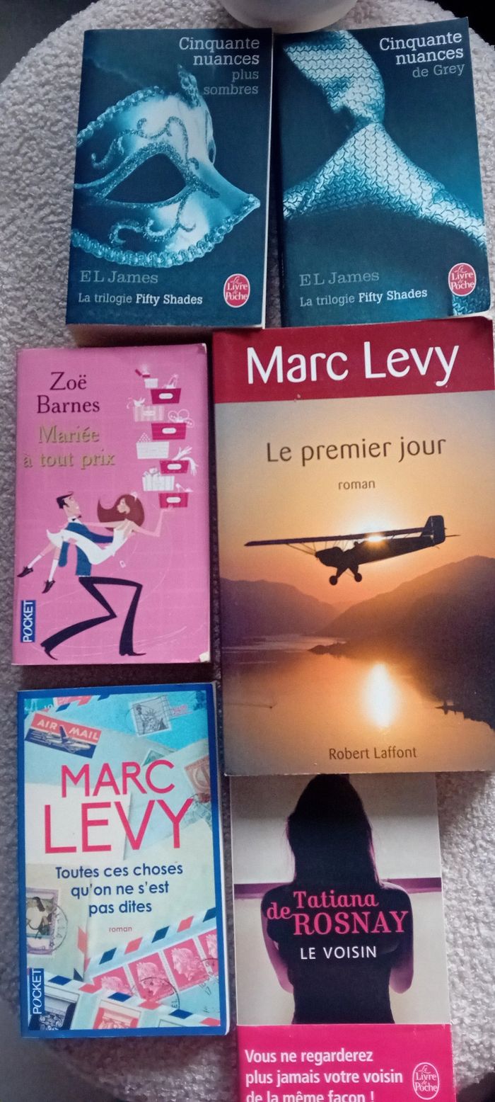 Lot de livres 📚 - photo numéro 2