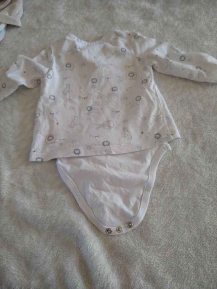 Body tee shirt sergent major 6 mois
