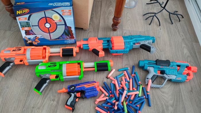 Lot jouets NERF