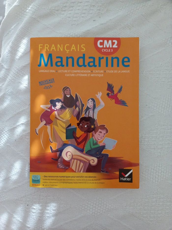 Livre de Français Mandarine Cm2  et extrat guide pédagogique