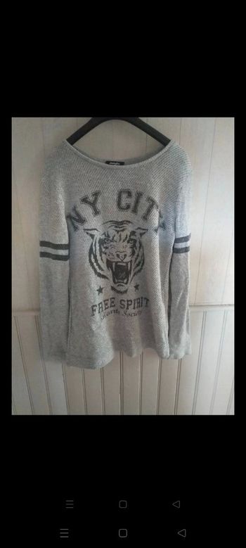 Pull sweat gris