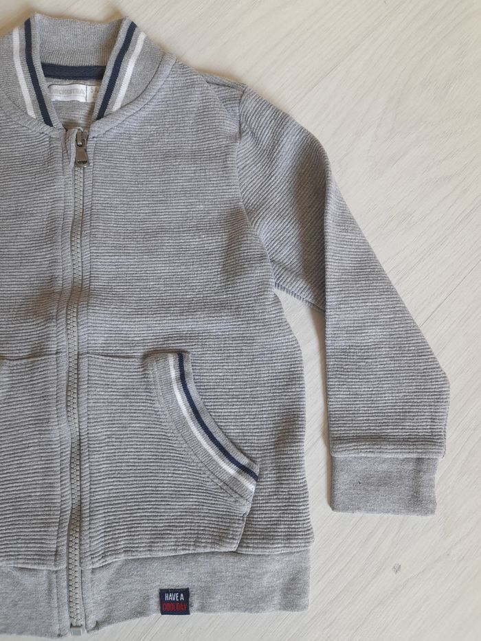 Gilet zippé T 5 ans - photo numéro 3
