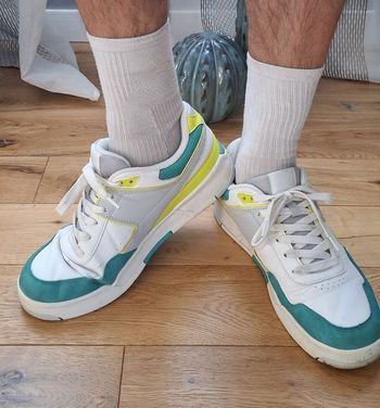 baskets ZARA blanches