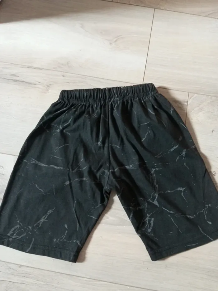 Short 6 ans - photo numéro 2