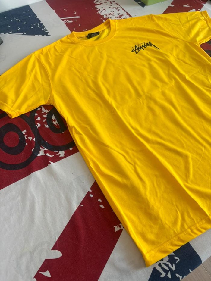 T-shirt Stussy Rework taille M/L jaune moutarde as de pique noir - photo numéro 5
