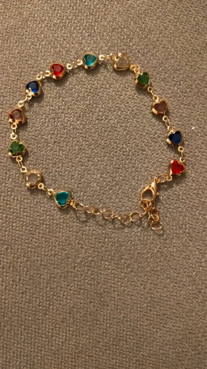 Bracelet doré avec cœurs multicolores, femme - photo numéro 6