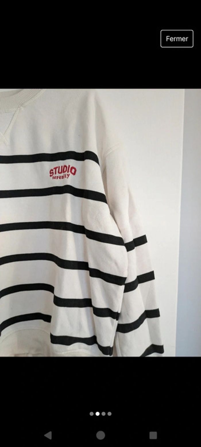 Sweat oversize a rayures et écriture brodée - photo numéro 2