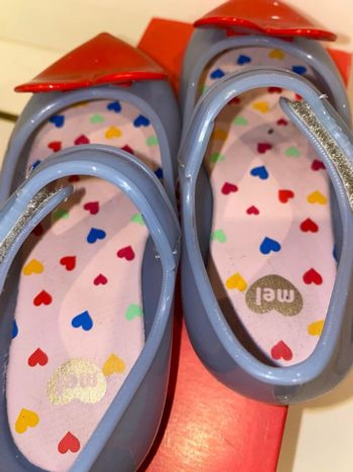Ballerines Mélissa  24  Magnifiques et très originales  Vendues dans leur boite  Parfait état - photo numéro 4
