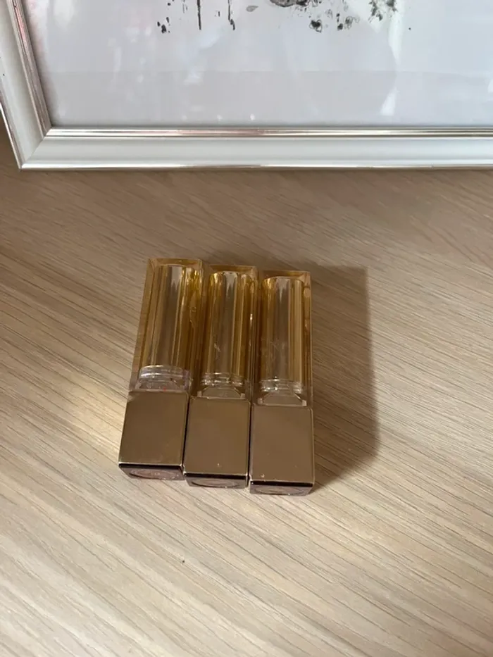 3 rouges à lèvres clarins - photo numéro 6