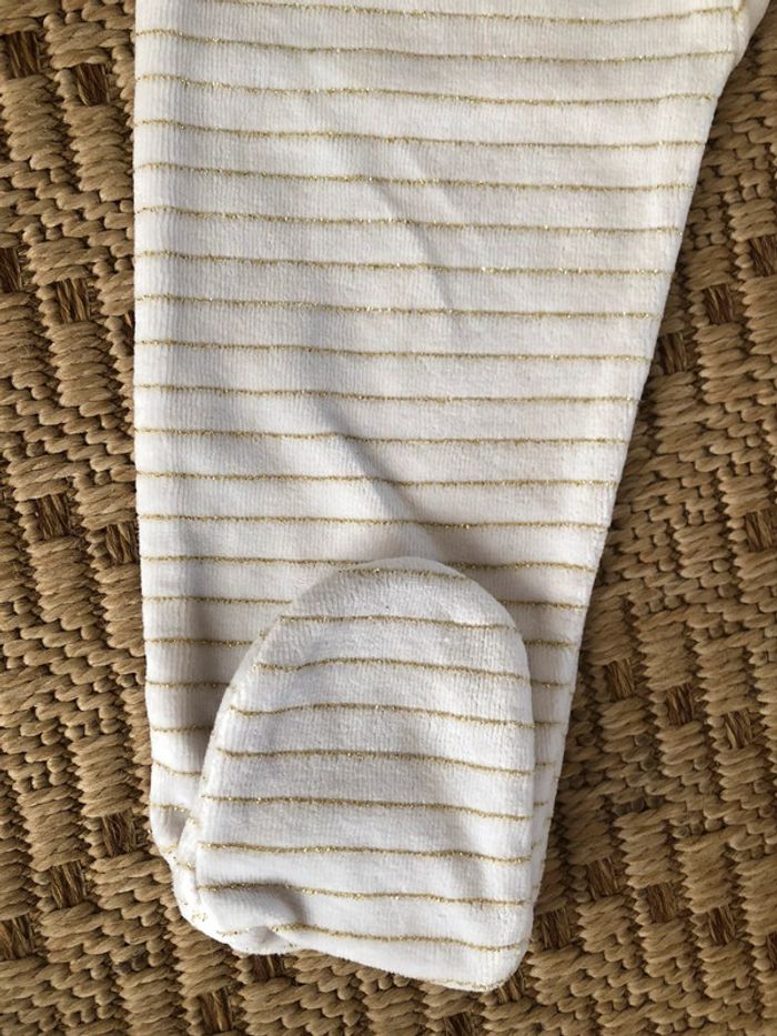 Pyjama velours taille 18 mois - photo numéro 5