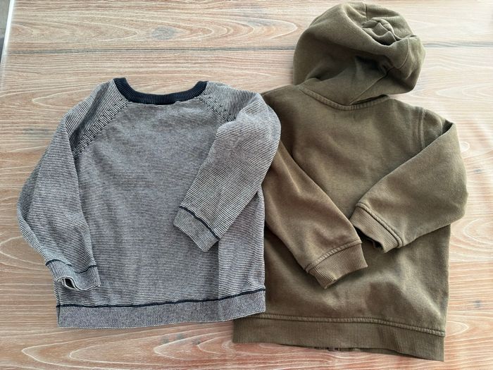 Lot de 2 pulls fins  24 mois - photo numéro 2
