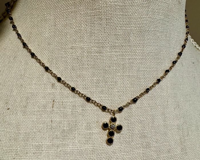Collier chaîne réglable acier inoxydable or oetkes résine noires croix cristaux ronds - photo numéro 4