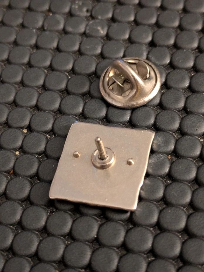 Pin's Film cinéma Danse avec les Loups Kevin Costner - photo numéro 2