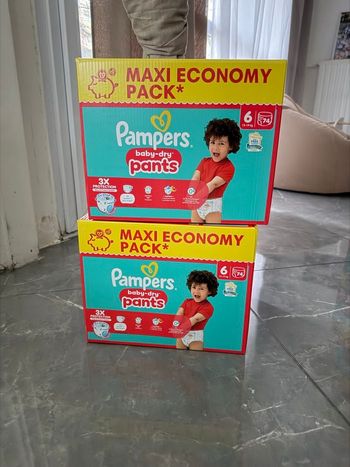Couches Pampers taille 6 74 couches x2 baby-dry pants