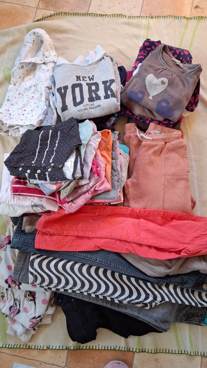 Lot vêtements fille 5ans