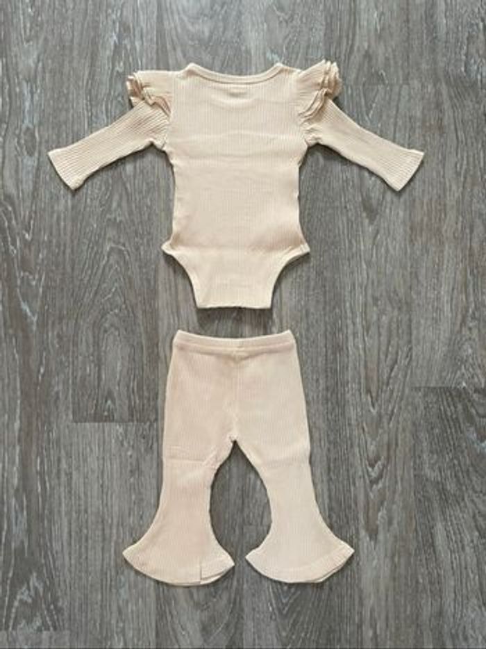 Ensemble beige Shein 3 mois - photo numéro 2