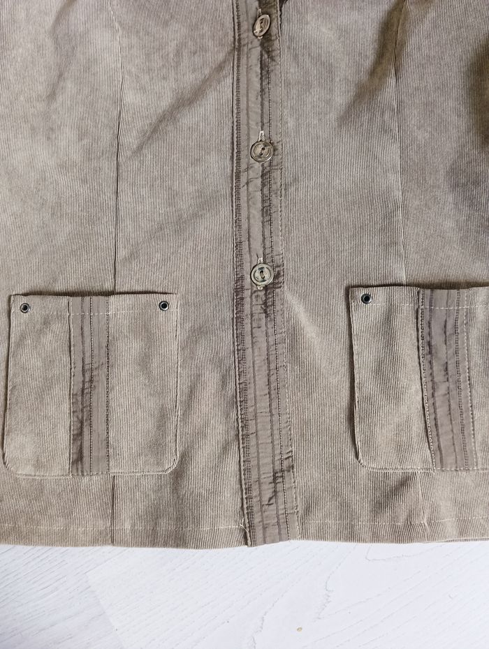 Veste légère en velours Damart Taille 42 en Tbe - photo numéro 3