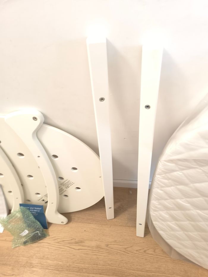 Berceau/lit évolutif blanc de la marque Stokke ( de 0 mois à 5 ans) - photo numéro 6