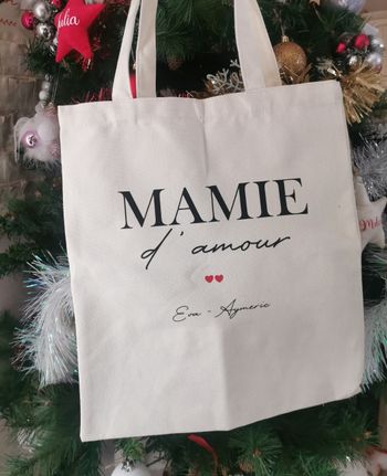 Tote bag