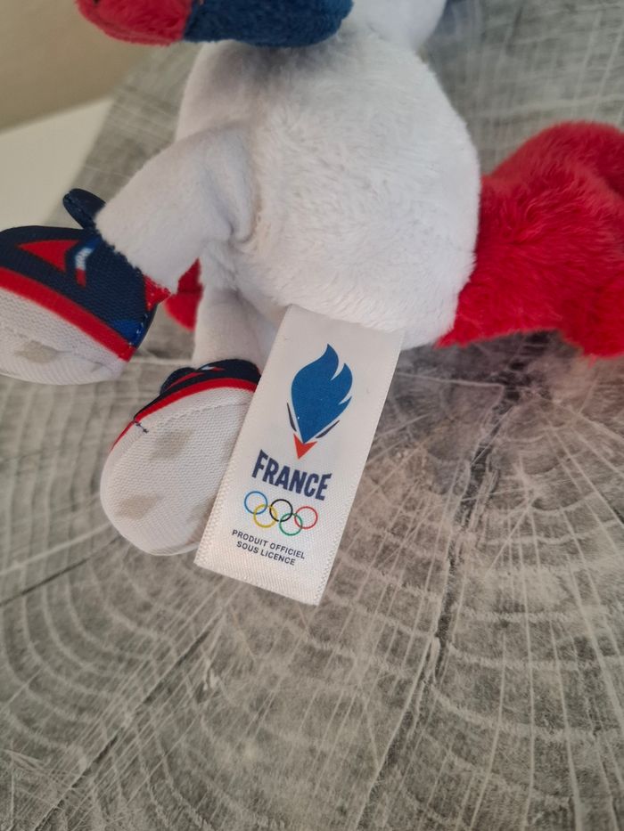 Peluche Porte-clés JO Paris 2024 - photo numéro 3