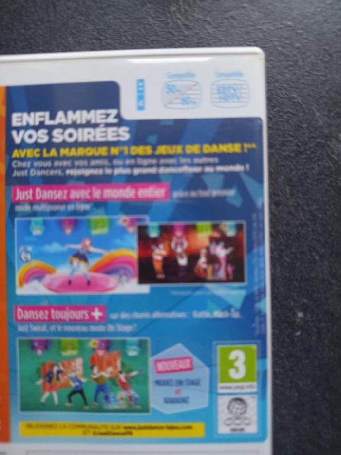 Nintendo - Wii - Just dance 2014 - photo numéro 3