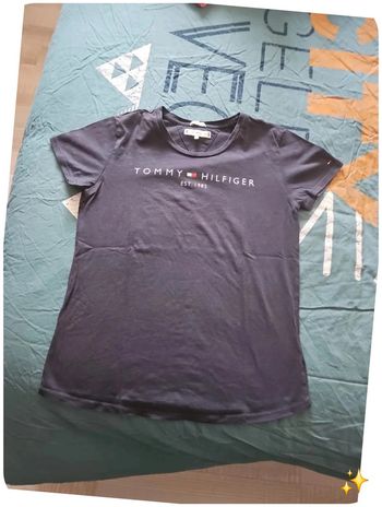 T-shirt marine tommy Hilfiger 14 ans