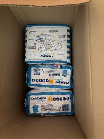 7 paquets de couche carryboo taille 1