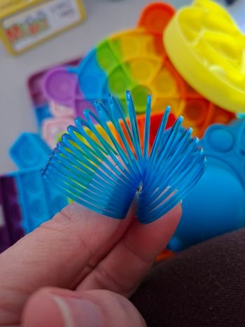 Petit jouet ressors enfant