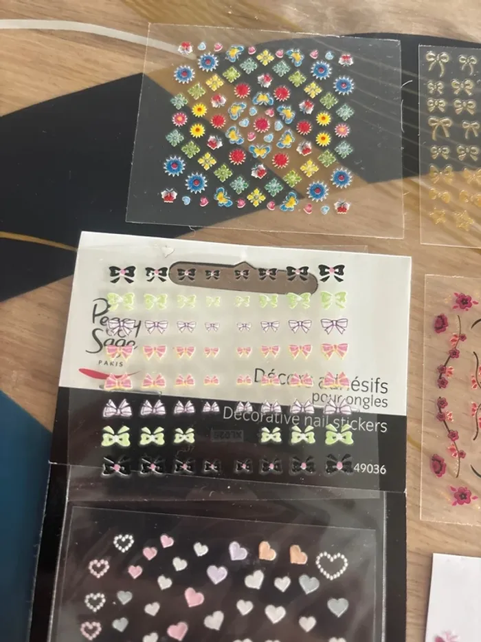 Lot de stickers pour ongles - photo numéro 3