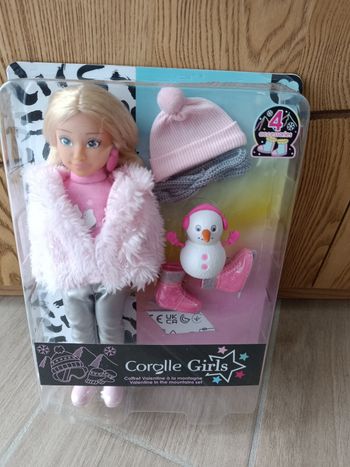Corolle girls valentine à la montagne