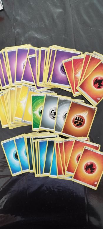 Lot cartes énergies Pokémon