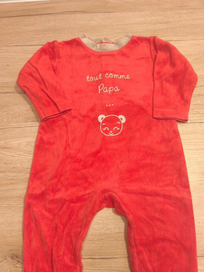 Pyjama velours 1 pièce 12 mois - photo numéro 2