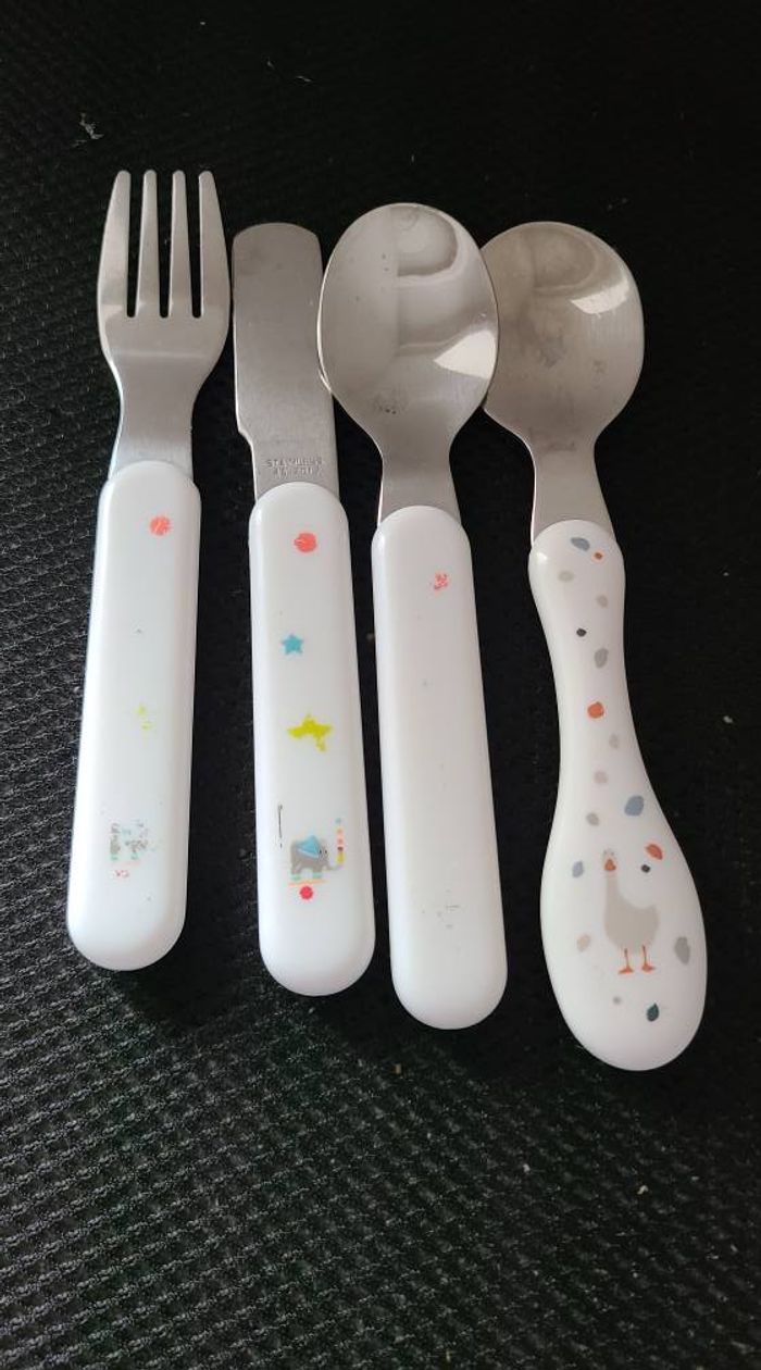 couvert enfant - photo numéro 2