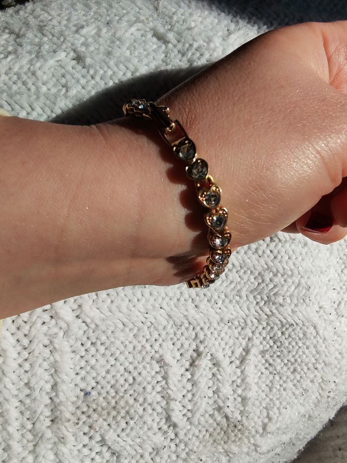 Bracelet doré cœurs aux strass vintage - photo numéro 6