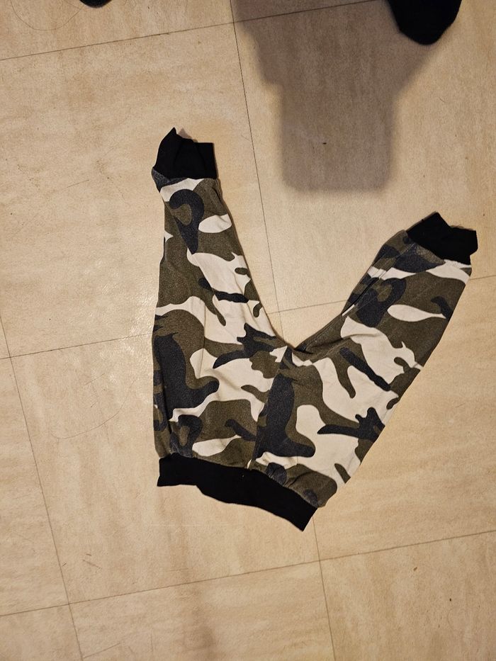 Vêtements bébé 18 mois - photo numéro 3