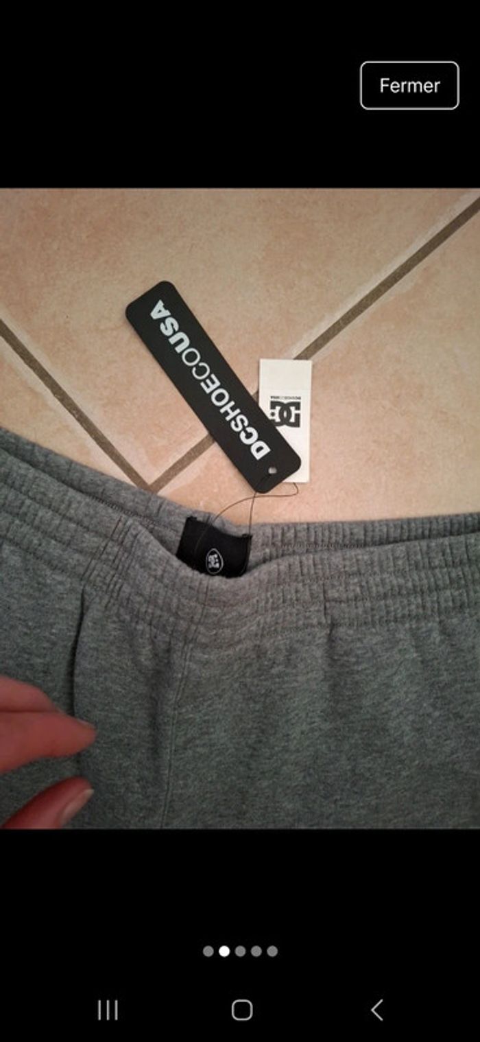 Short neuf av étiquette coton - photo numéro 2