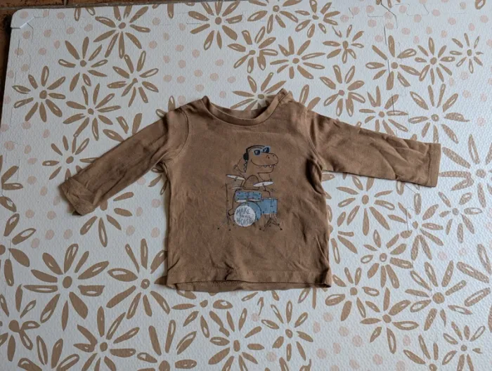 Lot de t-shirt manches longues 3 mois TBE - photo numéro 6