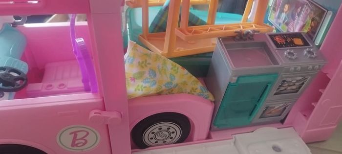 Camping car barbie - photo numéro 2