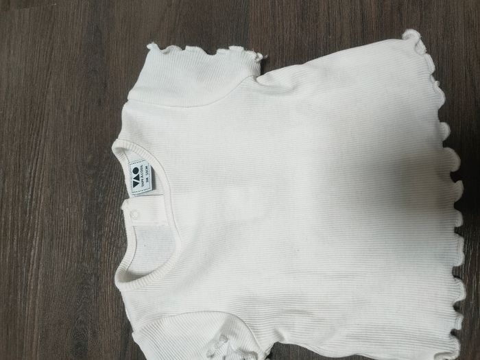 Lot vêtements fille 3 mois - photo numéro 9