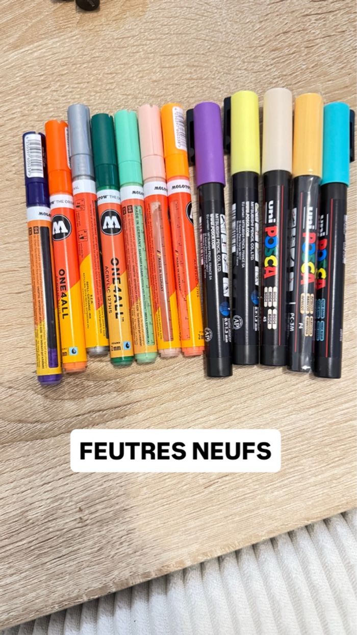 pochette POSCA avec feutres - photo numéro 3