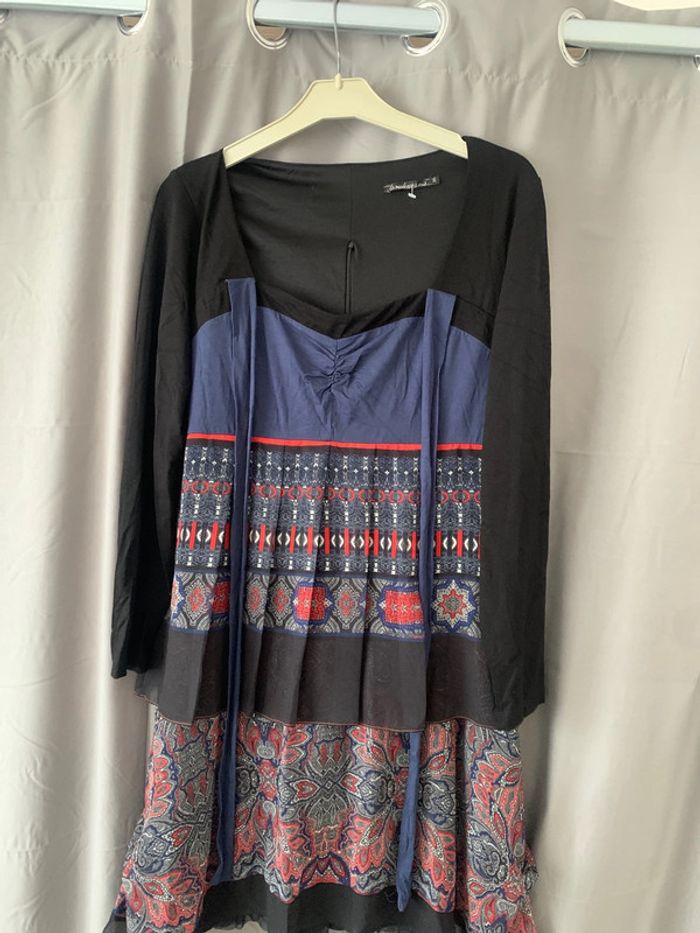 robe midi avec manches