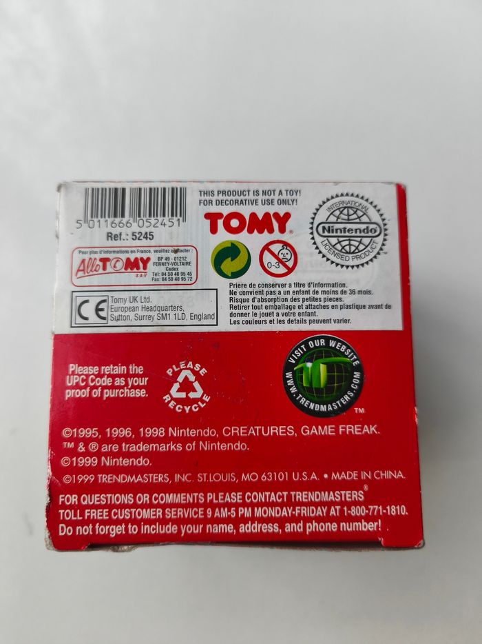 Figurine à collectionner pikachu décorative ornament Nintendo Tomy - photo numéro 7