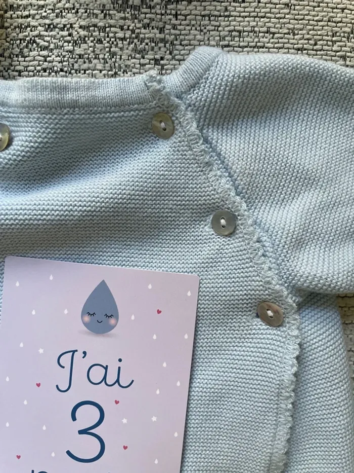 Gilet tricot bleu ciel - photo numéro 2