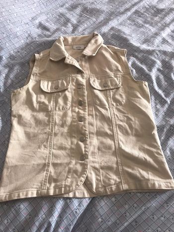 Veste sans manches Kiabi taille 162cm