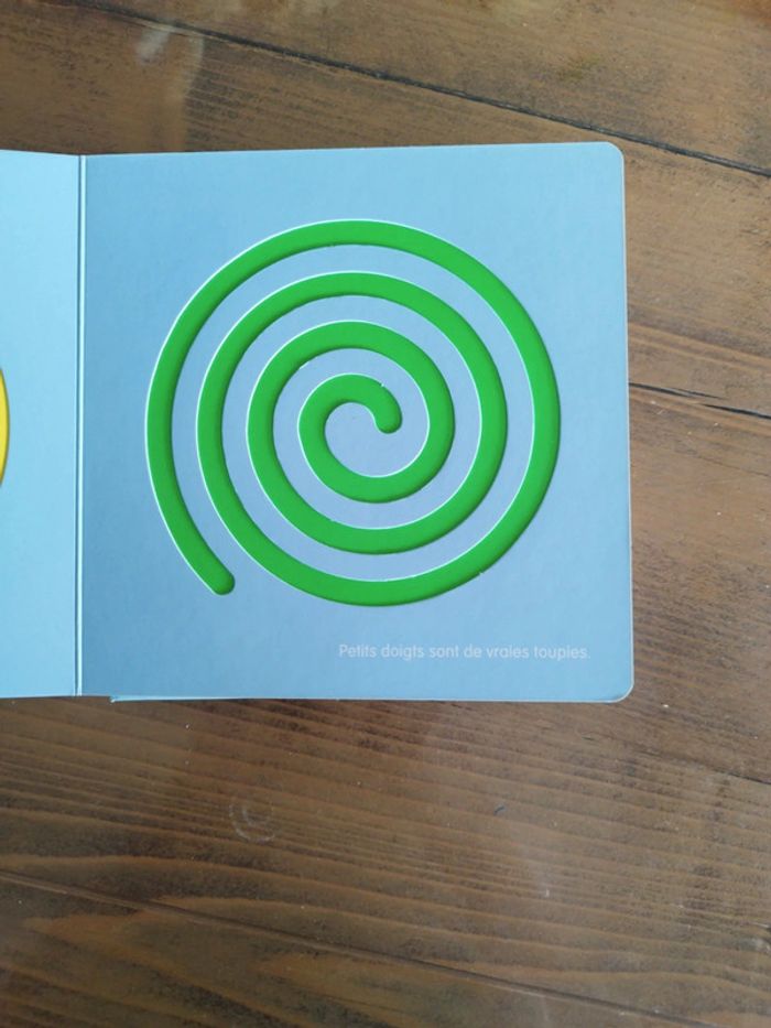 Livre cartonné les petits doigts qui dansent - photo numéro 3