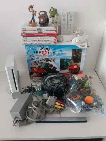 Nintendo Wii manette jeux mario,Skylanders,infinity