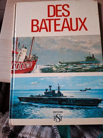 Des bateaux
