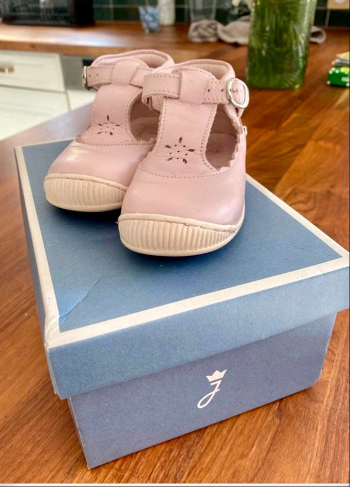 Chaussure Jacadi taille 20 - photo numéro 2